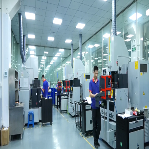 CNC -Bearbeitung & EDM